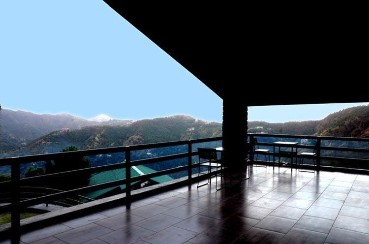 Woodsmoke Retreat Shimla Exterior foto