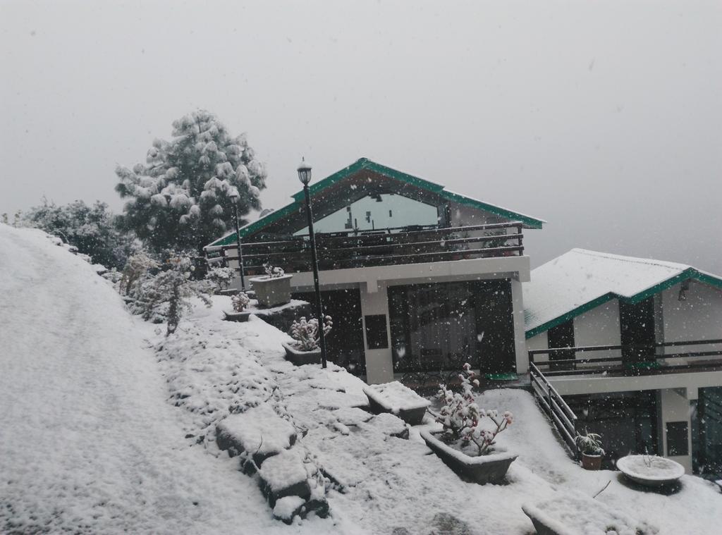 Woodsmoke Retreat Shimla Exterior foto